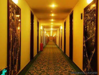 Xinlong Holiday Hotel Jiaozhou ภายนอก รูปภาพ